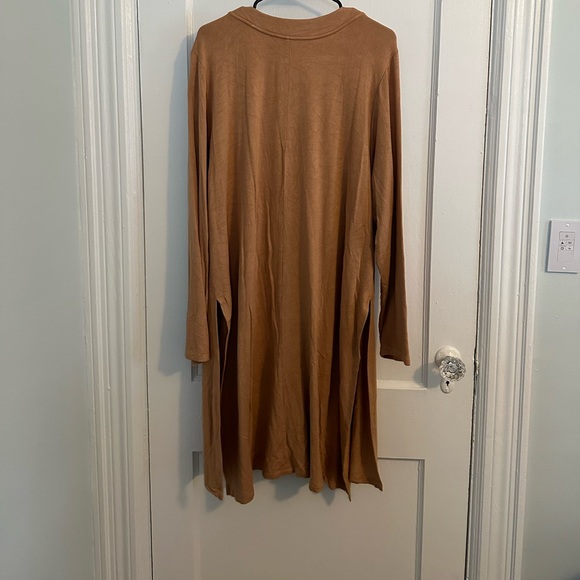 All Worthy Hunter McGrady Button Front Knee Length Cardigan - Beige Size XL - Picture 3 of 4